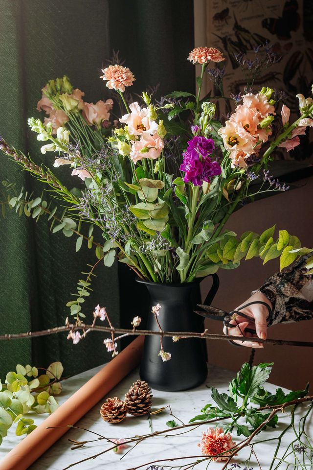 Composition florale aux tons verts